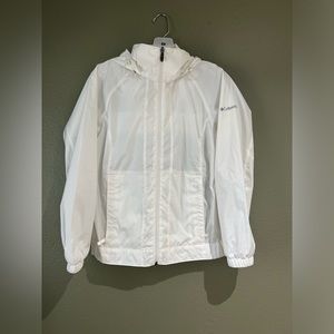 White columbia rain jacket perfect condition gently used